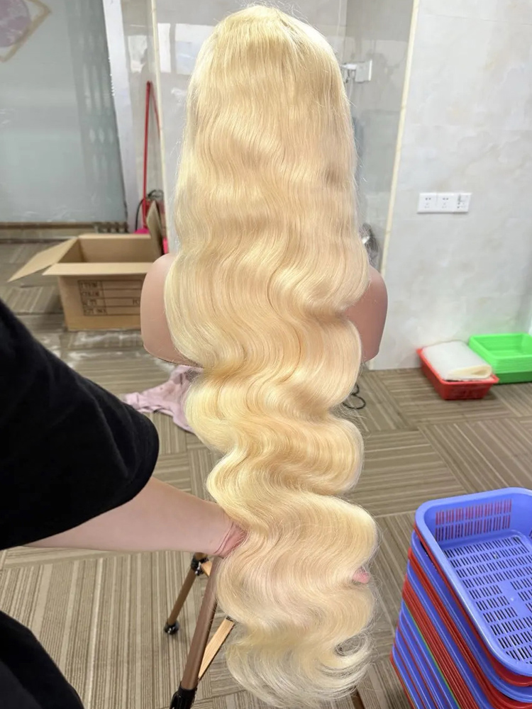 613 Honingblond Gekleurde 40 I - 613 Blonde Body Wave Lace Front Wig recensie en prijs